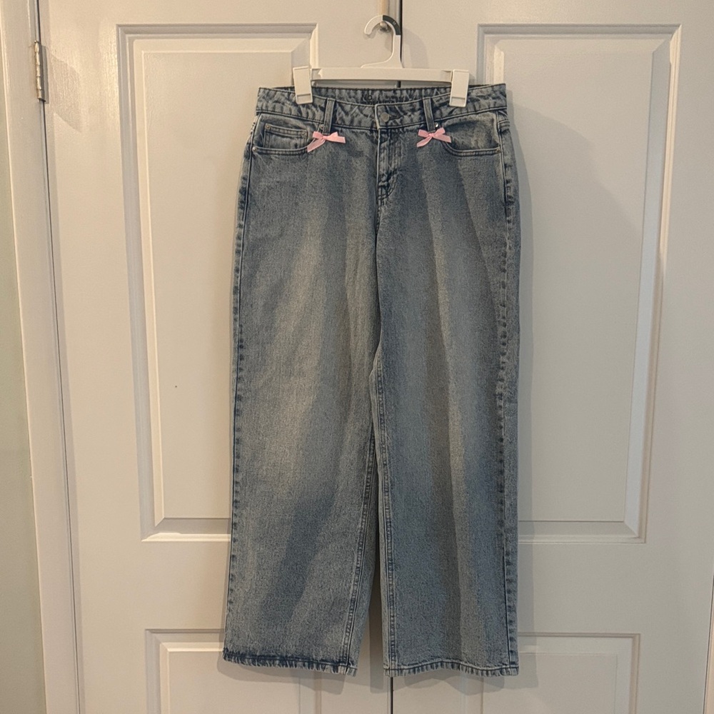 No Boundaries wide leg jeans with Pink bows
